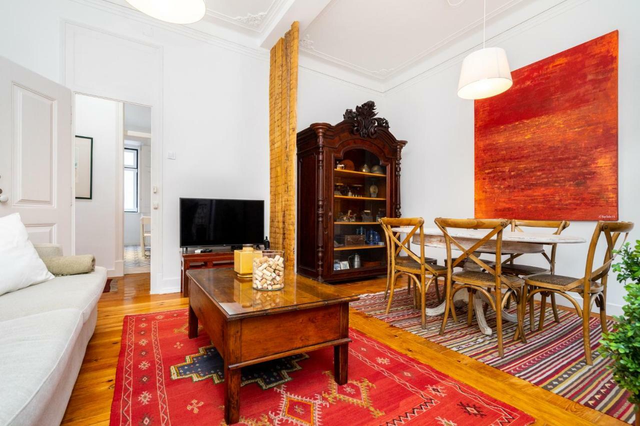 4 Bedroom Apartment On The City Center Lisbon Exterior photo